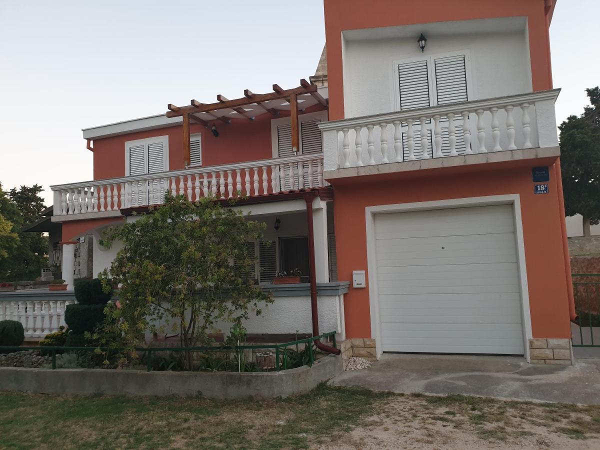 Apartments Martinovic By The Sea Kukljica Εξωτερικό φωτογραφία