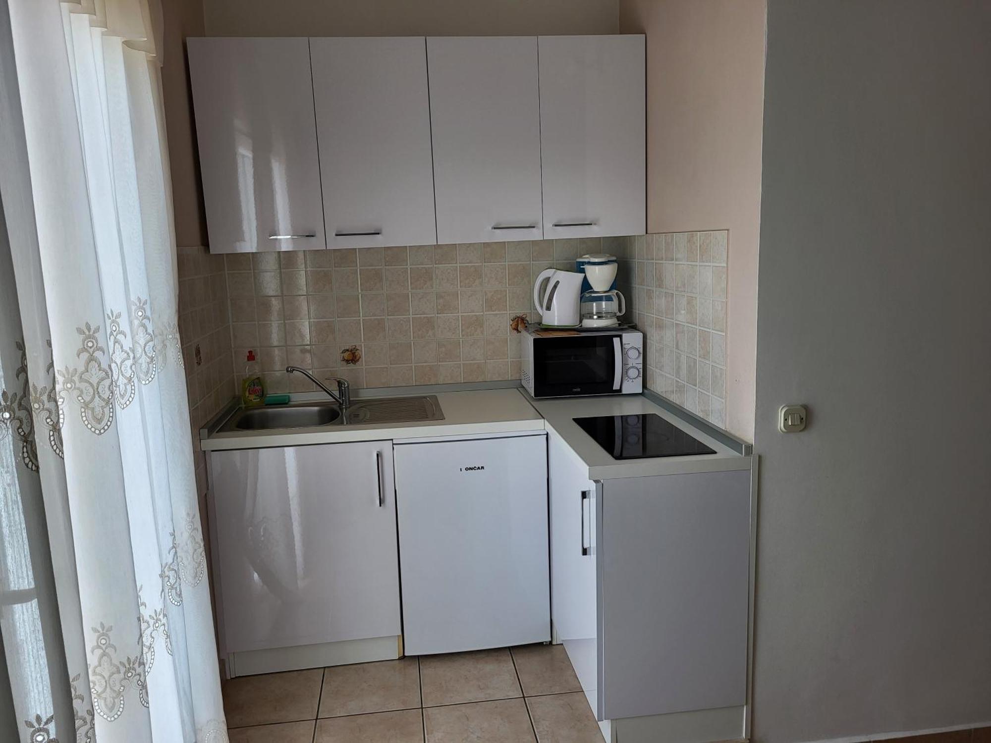 Apartments Martinovic By The Sea Kukljica Εξωτερικό φωτογραφία