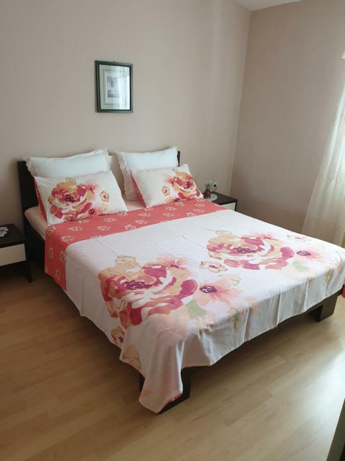 Apartments Martinovic By The Sea Kukljica Εξωτερικό φωτογραφία